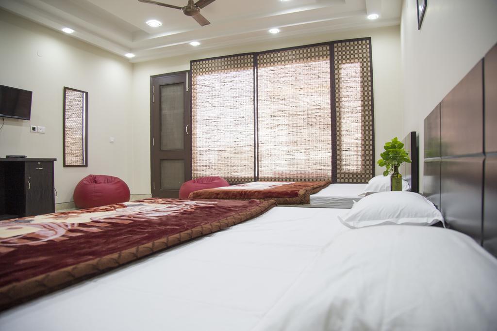 The Mulberry House Bed and Breakfast New Delhi Buitenkant foto
